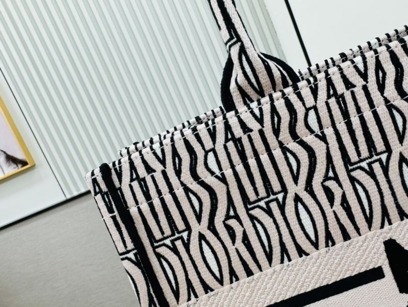 Christian Dior Shopping Bags